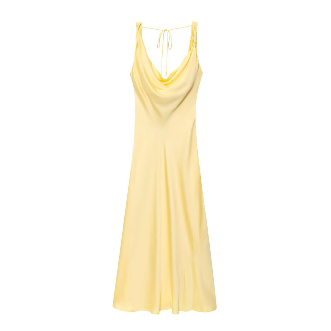 Damen elegantes Satin-Nachtkleid mit schmalen Spaghettiträgern und fließendem Schnitt Echo Archiv