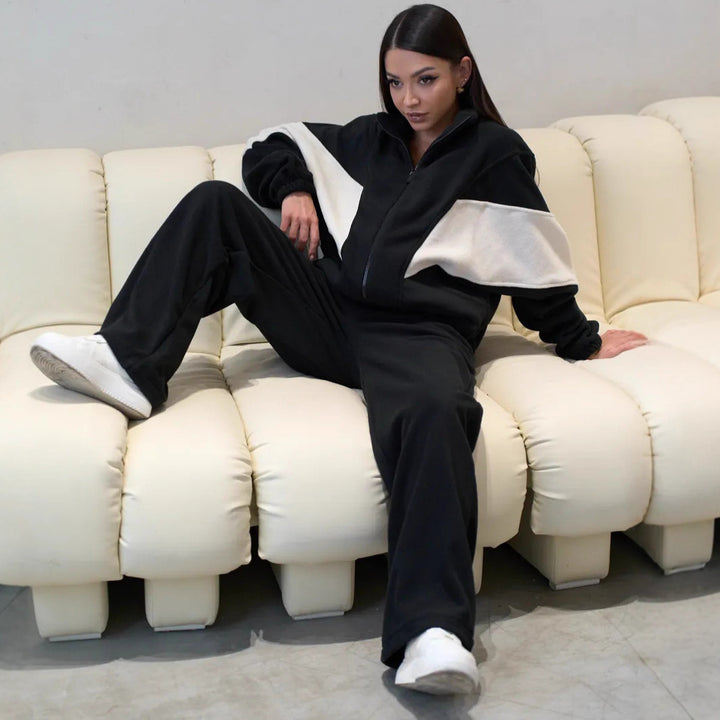 Damen Oversized Fleece-Lounge-Set mit Stehkragen, Reißverschlussjacke und weiter Palazzohose – Auréline
