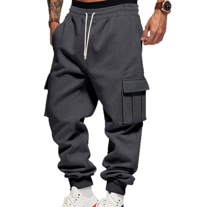 Herren Cargo-Jogginghose mit großzügigen Klappentaschen, elastischem Bund und gerippten Bündchen – Bravaro