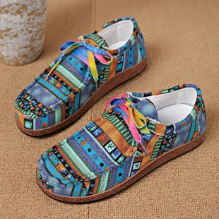 Damen Ethno‑Mokassin‑Sneaker mit bunter Stickerei und Kork‑Optik Echo Archiv