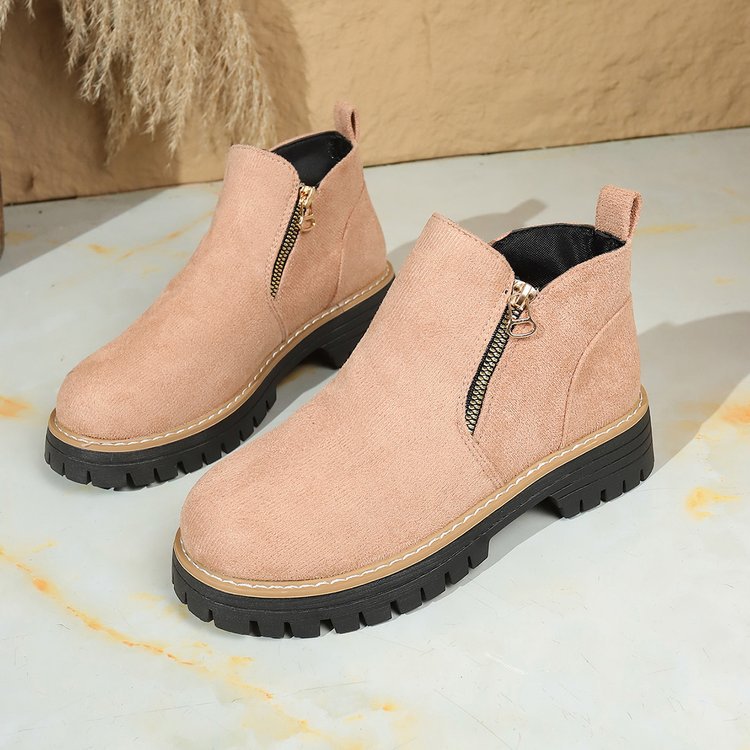 Damen Kurzschaft-Stiefeletten aus Veloursoptik mit seitlichem Reißverschluss und grober Profilsohle – Varelle