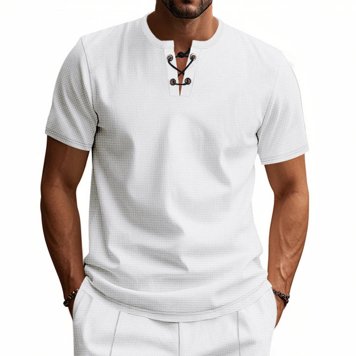 Herren Kurzarm Henley-Shirt mit interessanter Knopfleiste Echoarchiv