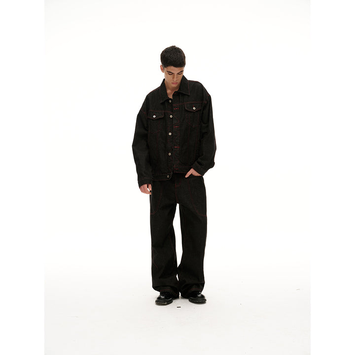 Herren Boxy‑Denimjacke mit roten Kontrastnähten und Metallknöpfen Echoarchiv