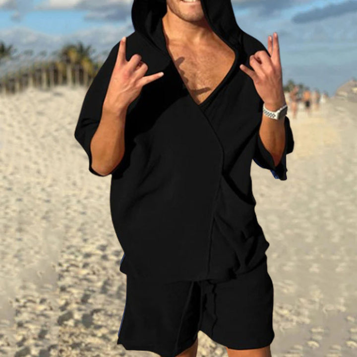 Herren lässiges Strand-Outfit mit Kapuze und praktischen Taschen Echoarchiv