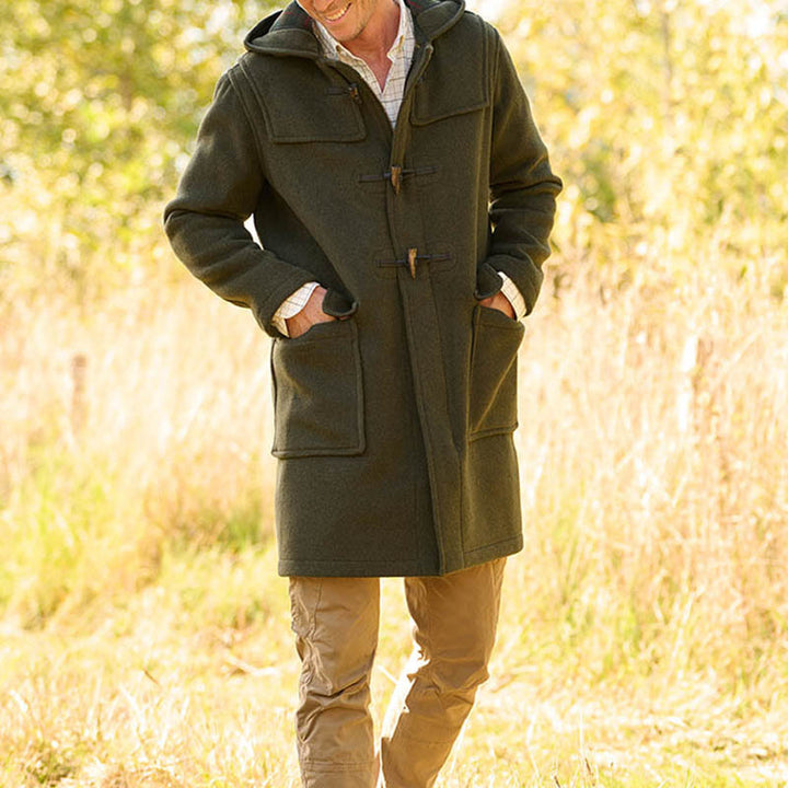 Herren Dufflecoat mit praktischer Kapuze und robusten Knopfdetails Echoarchiv