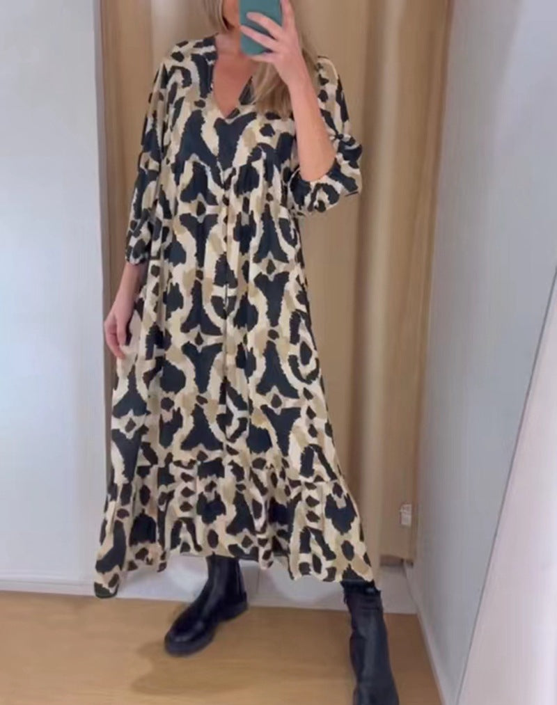 Damen nan weites Stufenmaxikleid mit V-Ausschnitt geraffter Brustpasse und Dreiviertelärmeln Echo Archiv