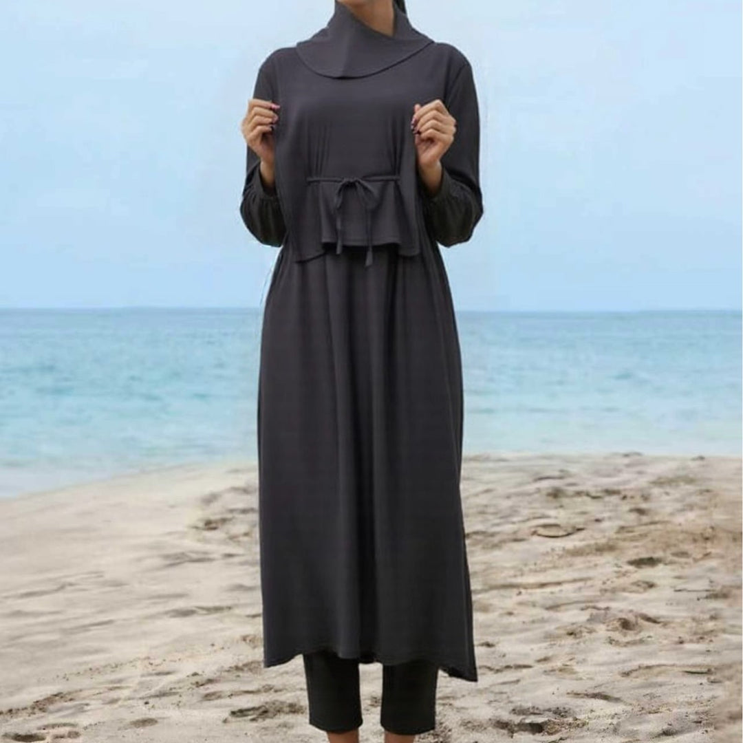 Damen modischer und eleganter Strandanzug mit begleitetem Kopftuch Echo Archiv