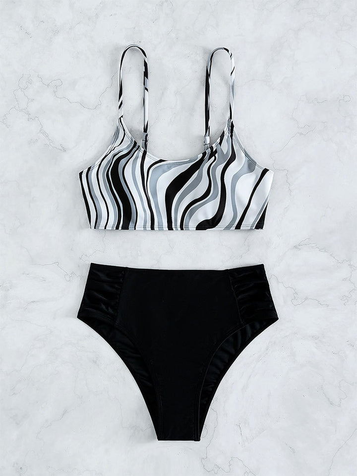 Damen Bikini-Set mit stilvollem Streifenmuster und hohem Bund Echo Archiv