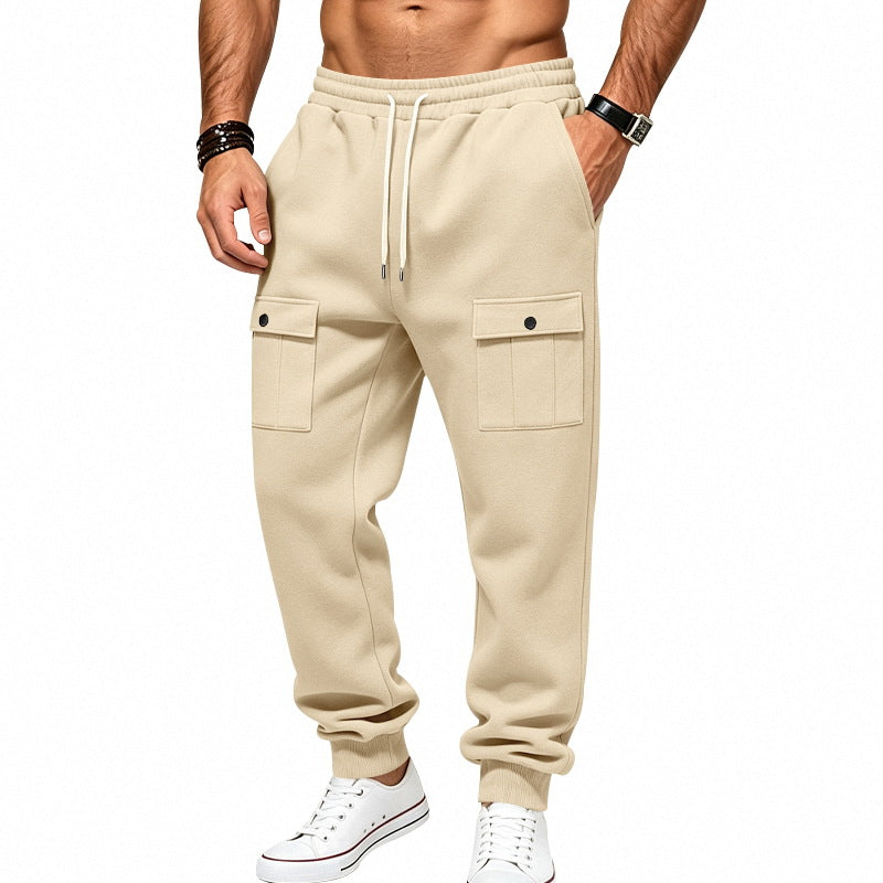 Herren Cargo-Jogginghose mit elastischem Bund und aufgesetzten Klappentaschen – Bravaro