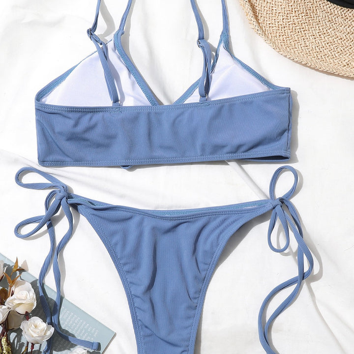Damen Triangel-Bikini mit raffiniertem Schnitt und verstellbaren Trägern Echo Archiv