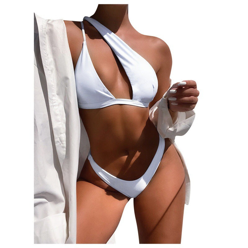 Damen Cut-Out Bikini mit asymmetrischem Oberteil und verstellbaren Trägern Echo Archiv