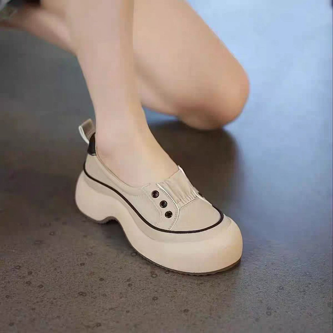 Damen Lifestyle Slip-On Sneakers mit darunter liegendem Panel Echo Archiv