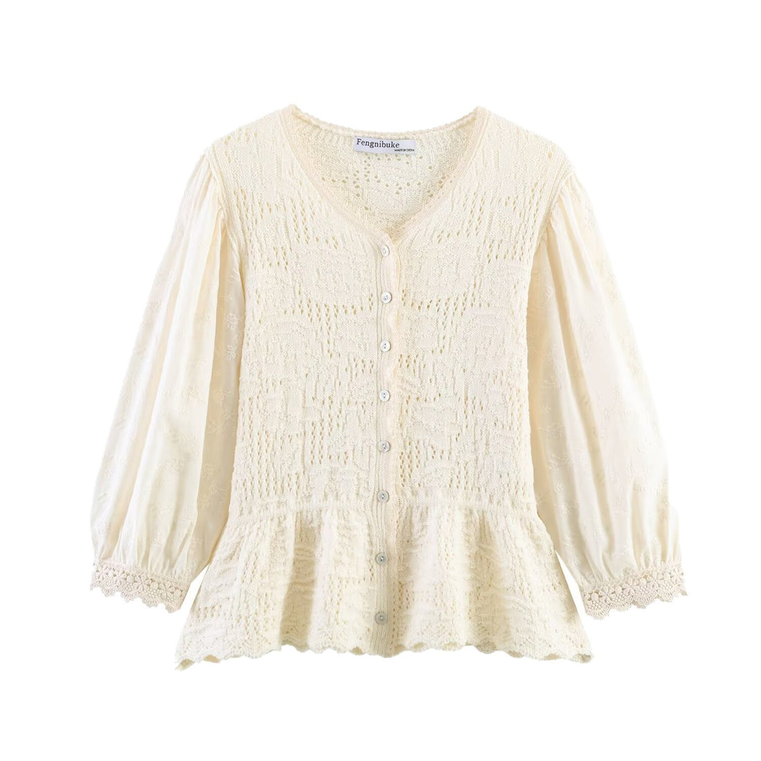 Damen Strickbluse mit Knopfreihe, Spitzenmanschetten und Volant‑Peplum Echoarchiv