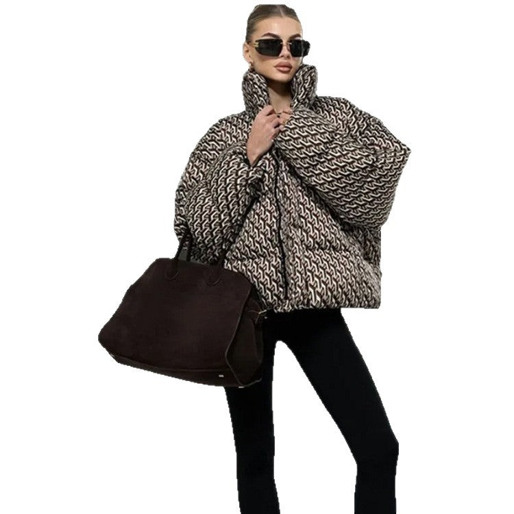 Damen Kurz gesteppte Oversize-Steppjacke mit hohem Schalkragen Echoarchiv