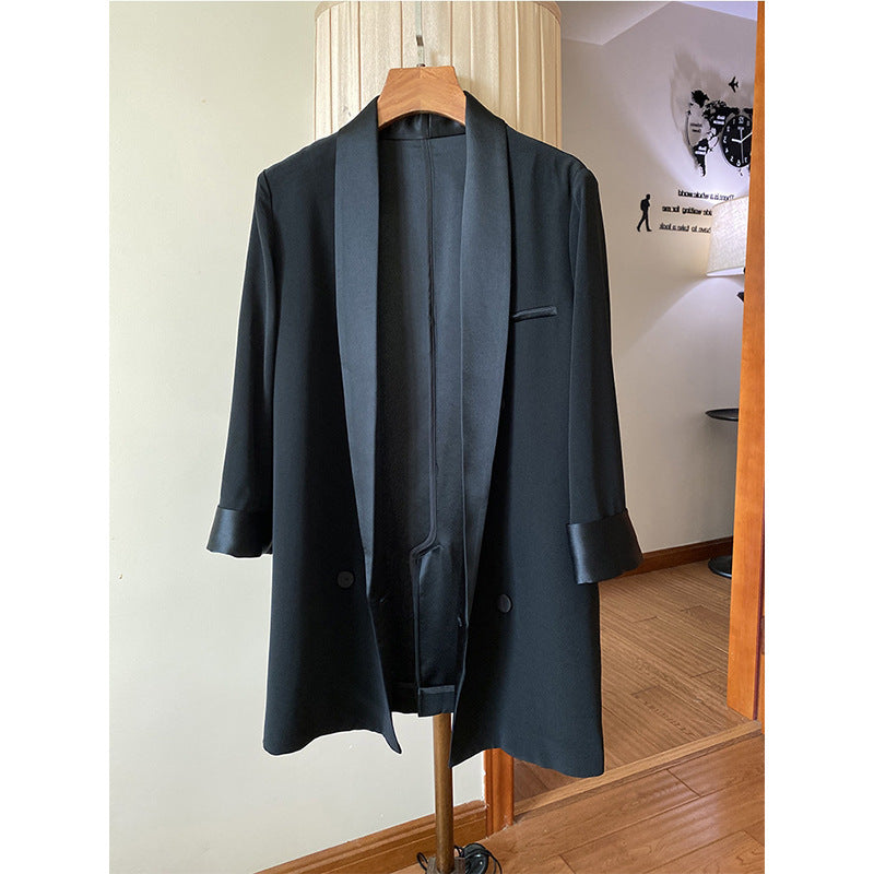 Damen Oversize-Blazerjacke mit Schalkragen und Satinbesatz Echo Archiv