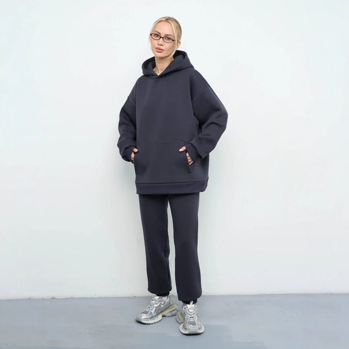 Damen lässiges Kapuzen-Sweatset aus schwerer Baumwollfleece mit Kängurutasche und gerader Jogginghose – Auréline