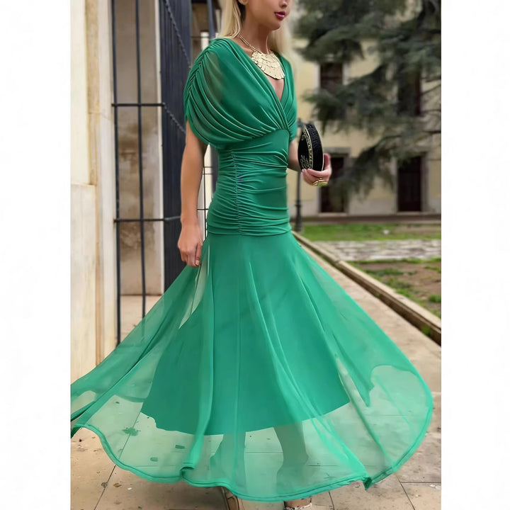 Damen Elegantes Abendkleid mit Off-Shoulder-Ausschnitt und Fließendem Rock Echo Archiv
