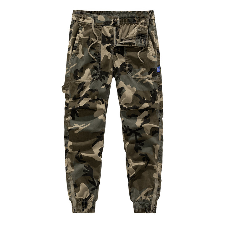Herren Cargohose im lässigen Camouflage-Design mit elastischem Bund und zahlreichen Taschen Echoarchiv