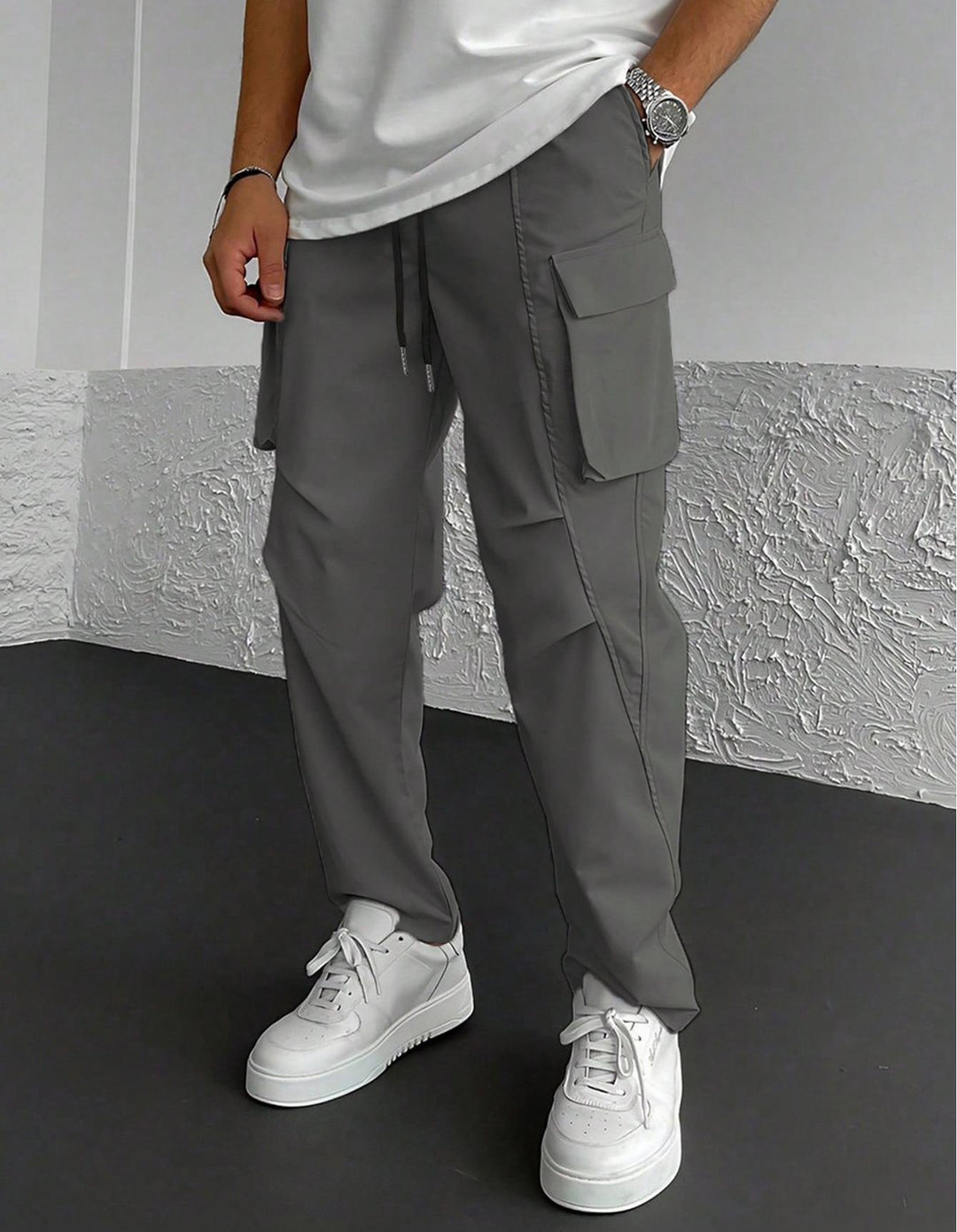 Herren Cargo-Hose mit multifunktionalen Taschen und elastischem Bund Echoarchiv