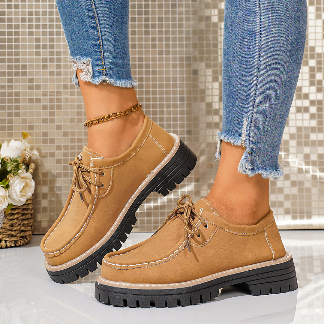 Damen elegante Derby-Schnürer aus Lederimitat mit Mokassinnaht und grober Profilsohle Echo Archiv