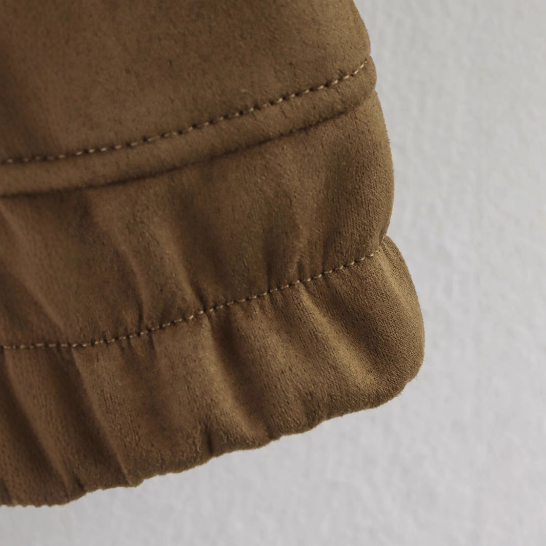Damen kurzes Blouson mit Stehkragen, aufgesetzten Klappentaschen und elastischem Saum – Célinea