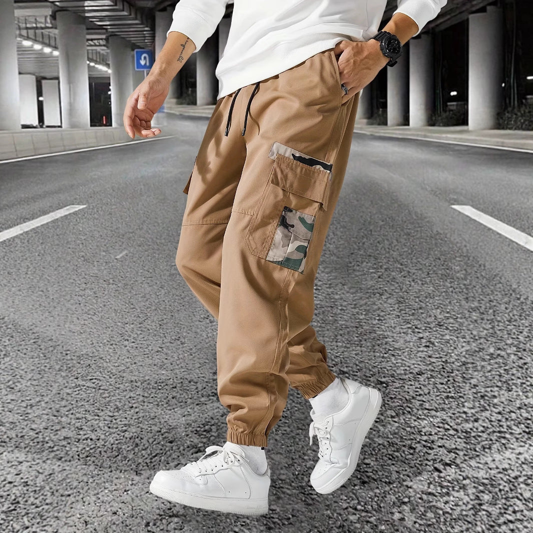 Herren modische Cargo-Hose mit praktischen Taschen Echoarchiv