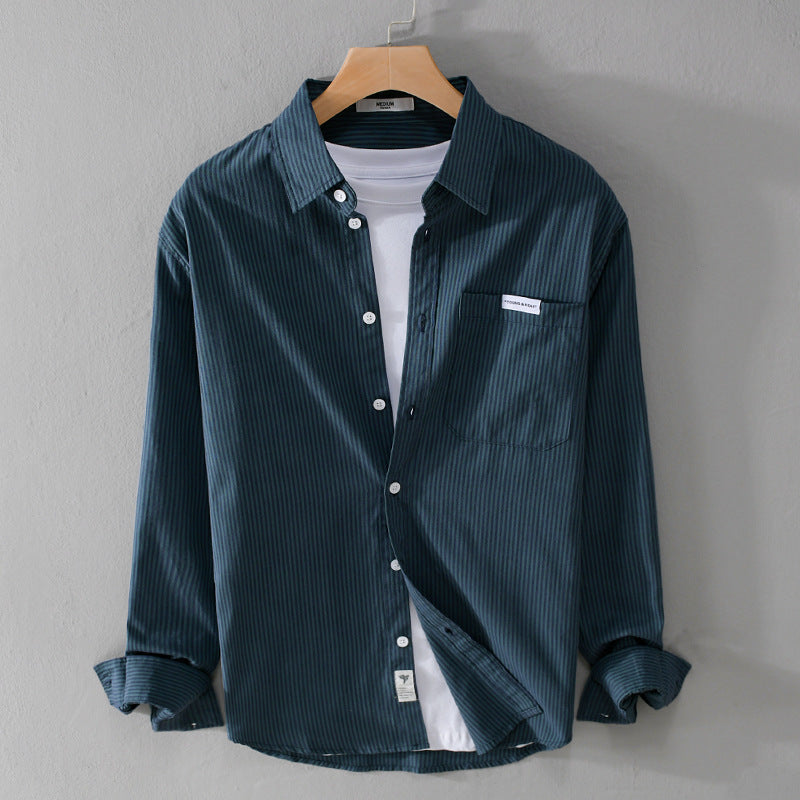 Herren Feines Cordhemd im Overshirt‑Stil mit Brusttasche, Relaxed Fit und feiner Wellenstruktur Echoarchiv