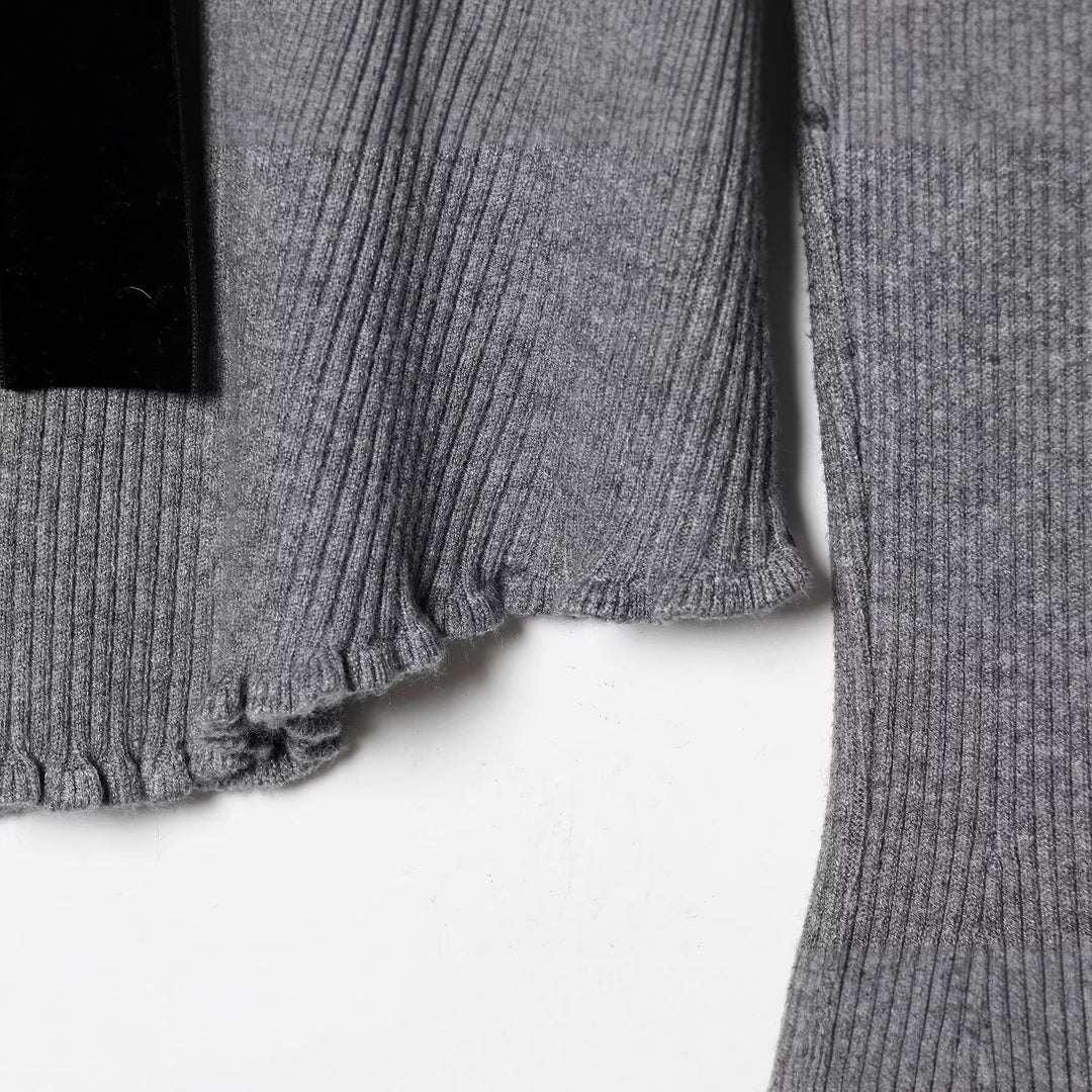 Damen Feinstrick-Cardigan mit V-Ausschnitt, Samtschleife und Herzknöpfen Echoarchiv