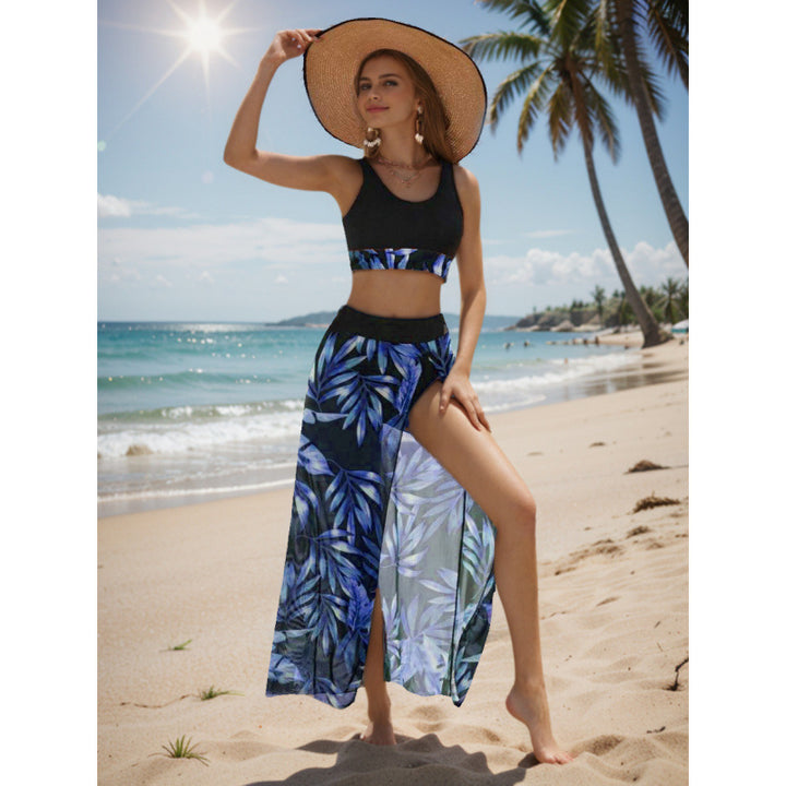 Damen Strandkleid mit modischem Hochschnitt und funktionalem Wickel-Design Echo Archiv