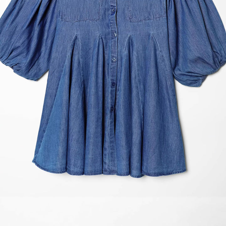 Damen Knielanges Hemdblusenkleid aus Denim mit Ballonärmeln und Faltenrock Echo Archiv