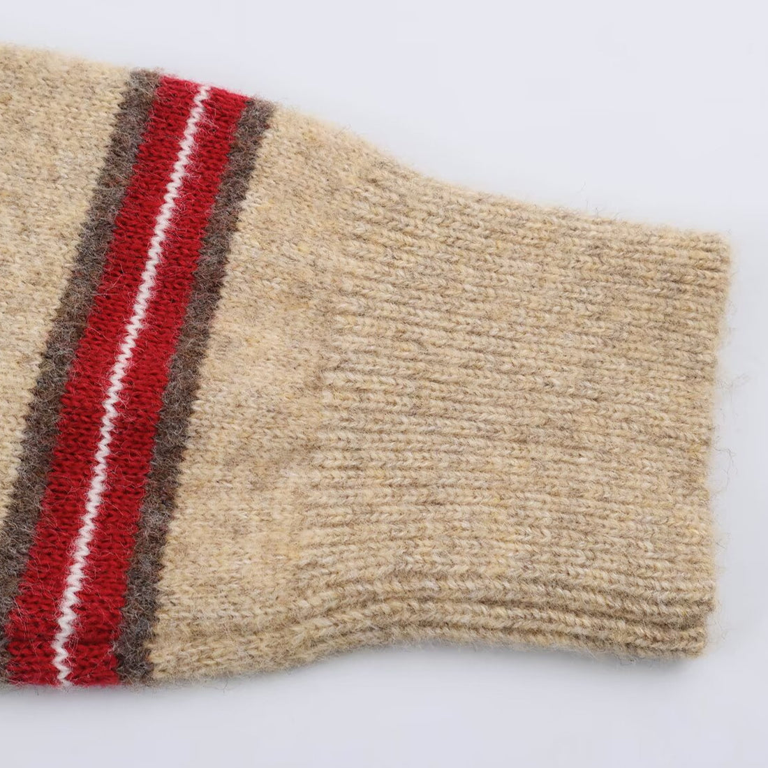 Damen Gestreifter Oversize-Pullover mit Polokragen und V-Ausschnitt Echoarchiv