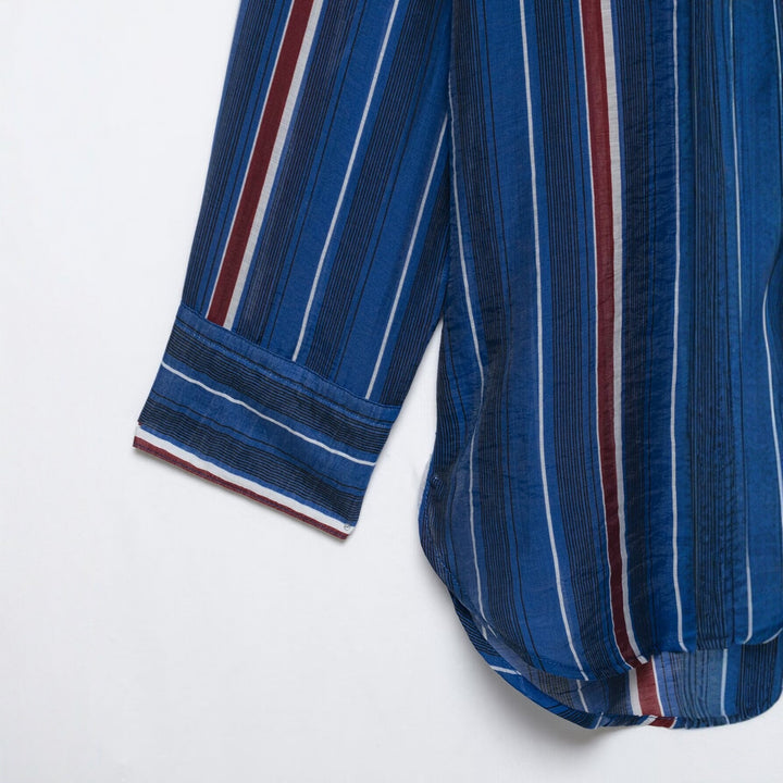 Damen Oversize Hemd mit vertikalen Streifen und Brusttasche Echo Archiv