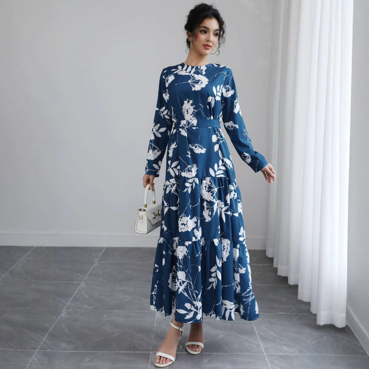 Damen Langes Blumen-Tiered-Maxikleid mit Taillengürtel & Rundhalsausschnitt Echoarchiv