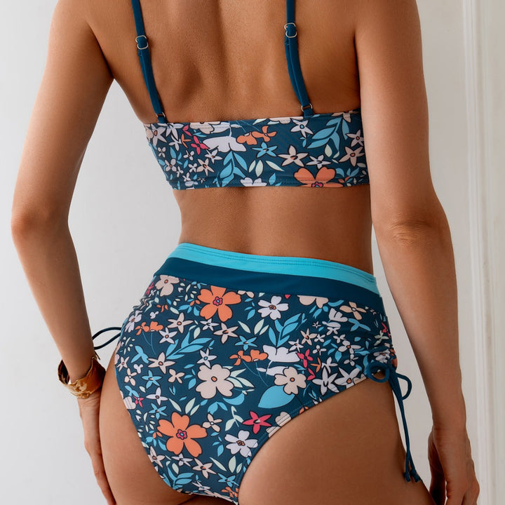 Damen Hochgeschnittener Bikini mit floralem Design Echo Archiv