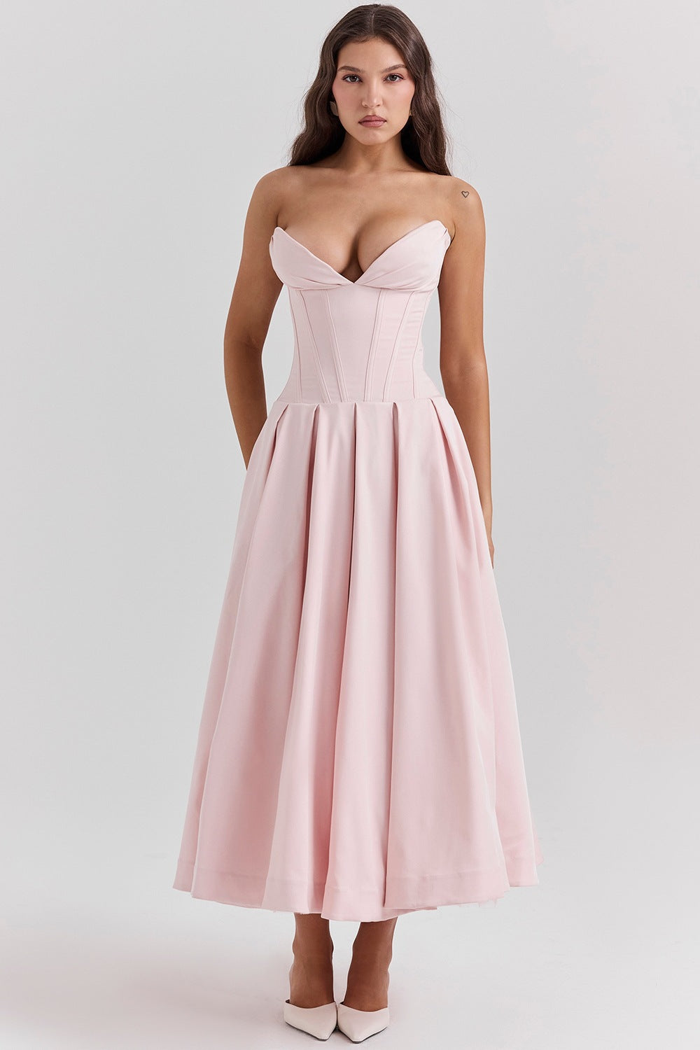 Damen nan trägerloses Korsett-Midikleid mit vorgeformter Miederkonstruktion und ausgestelltem Tellerrock Echo Archiv