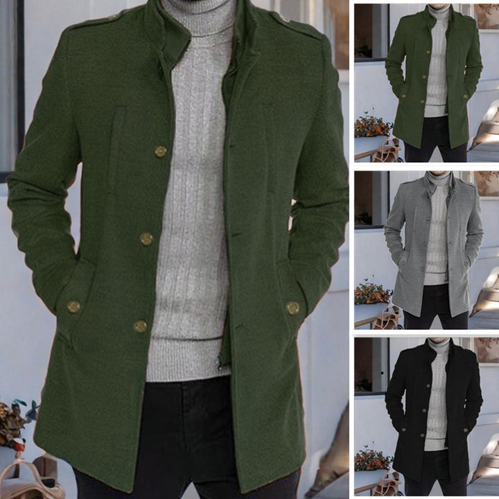 Herren eleganter, mittelschwerer Freizeitmantel mit Stehkragen und seitlichen Taschen Echoarchiv