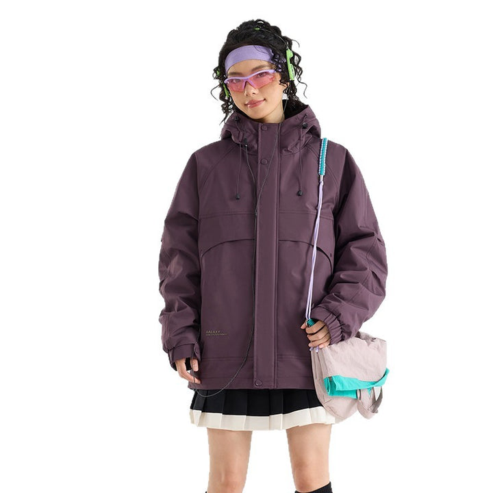 Damen Wasserfeste atmungsaktive Kapuzenjacke im technischen Oversize-Schnitt Echoarchiv