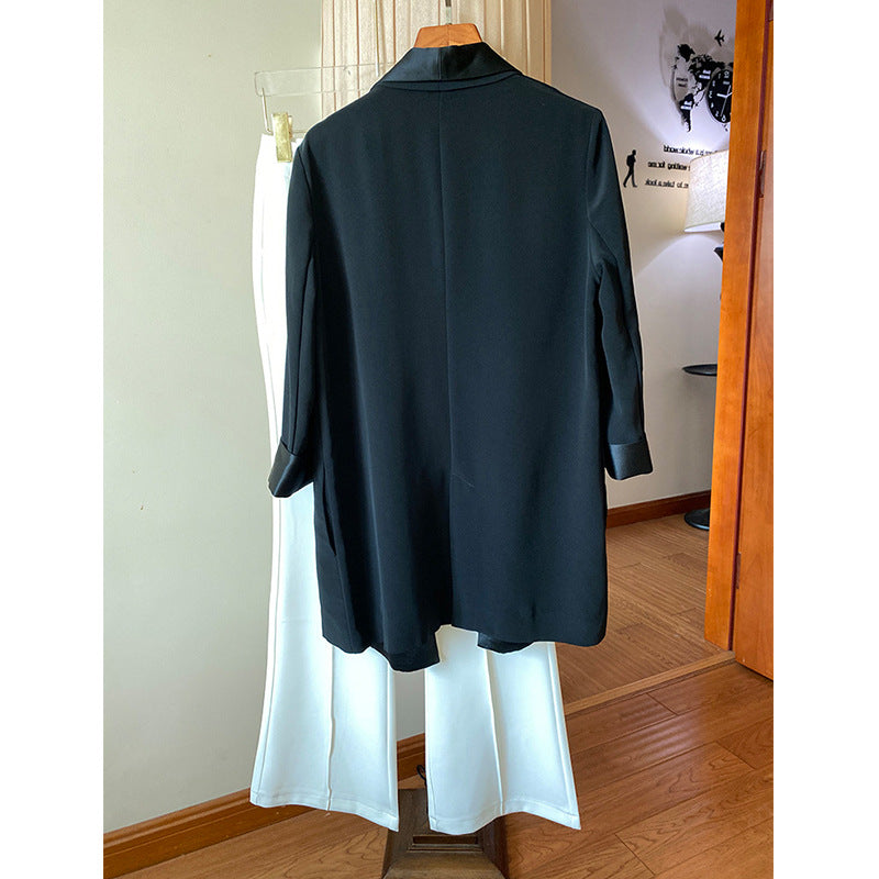 Damen Eleganter Smoking-Blazer Echoarchiv