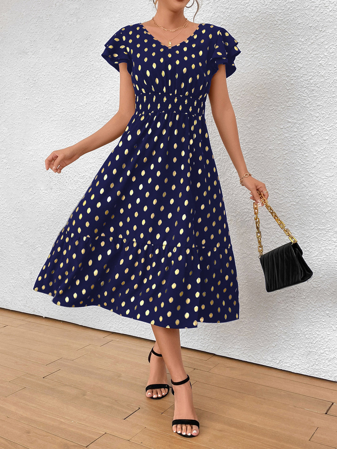 Damen Maxikleid mit Rüschendetails und schimmerndem Punktmuster – Valéora