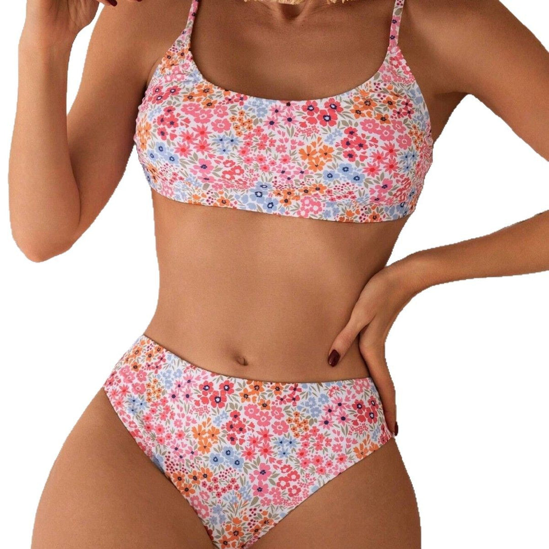 Damen Bikini-Set mit floralen Akzenten und hoch geschnittenem Höschen Echo Archiv