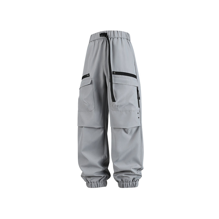 Herren weite Cargo-Jogginghose im Tech‑Utility‑Look mit elastischem Bund und multifunktionalen Klapptaschen Echo Archiv