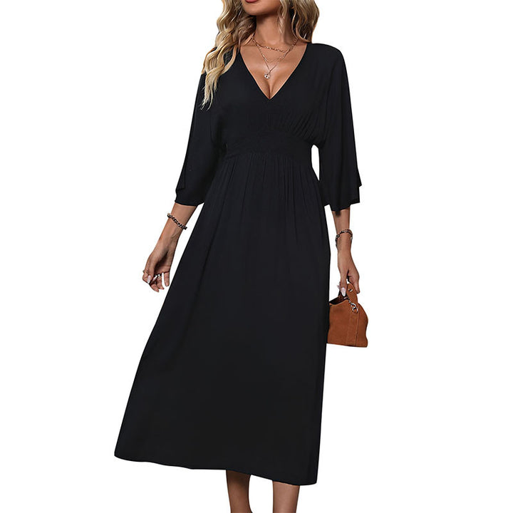 Damen Maxikleid mit V-Ausschnitt, geraffter Smoktaillenpartie und dreiviertelärmeln Echoarchiv