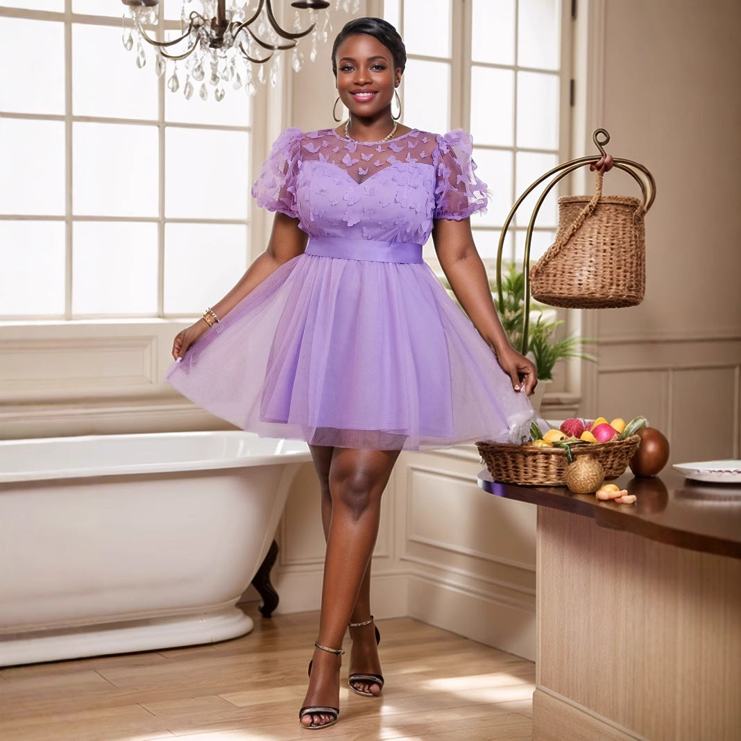 Damen Festliches Kleid mit transparenten Puffärmeln und zarten Schmetterlingsdetails Echo Archiv