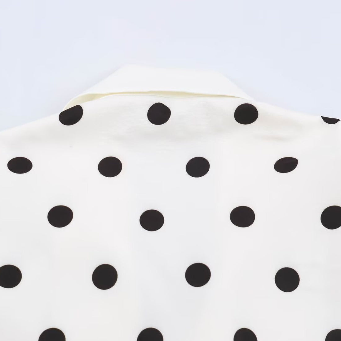 Damen Midilanger Mantel mit Polka‑Dot‑Print, Doppelreiher und Schalkragen Echoarchiv