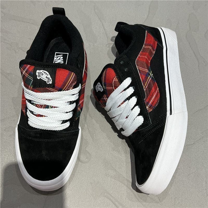 Damen Sneakers mit kariertem Obermaterial und robustem Veloursleder Echo Archiv
