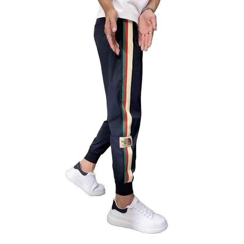 Herren Sport Trainingshose mit Streifen Echo Archive