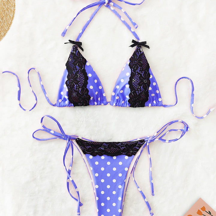 Damen Triangel-Bikini mit verspielten Punkten und Spitzenakzenten Echo Archiv