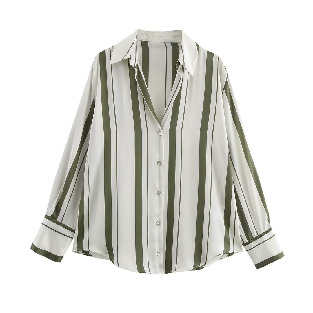 Damen Oversized Satinbluse mit Hemdkragen und breiten Manschetten Echo Archiv
