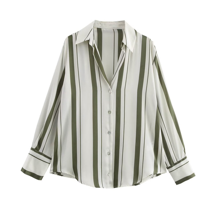 Damen Oversized Satinbluse mit Hemdkragen und breiten Manschetten Echo Archiv