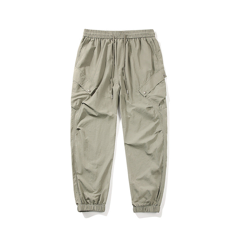 Herren utilitarische Cargo-Joggerhose mit Tunnelzugbund, Mehrfachtaschen und elastischem Knöchelabschluss Echo Archiv